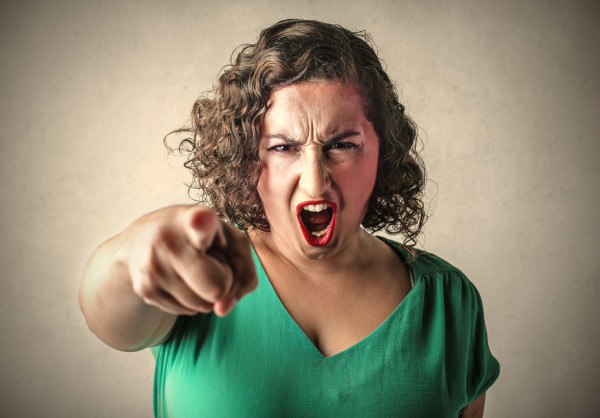„Kritizáltam és átgázolt rajtam”- Mi jelent a nárcisztikus harag?