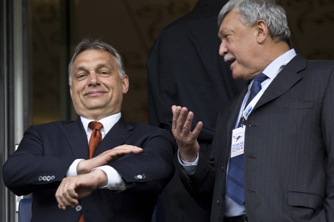 A stabilitásra hivatkozva Csányi Orbán mellett tette le a garast
