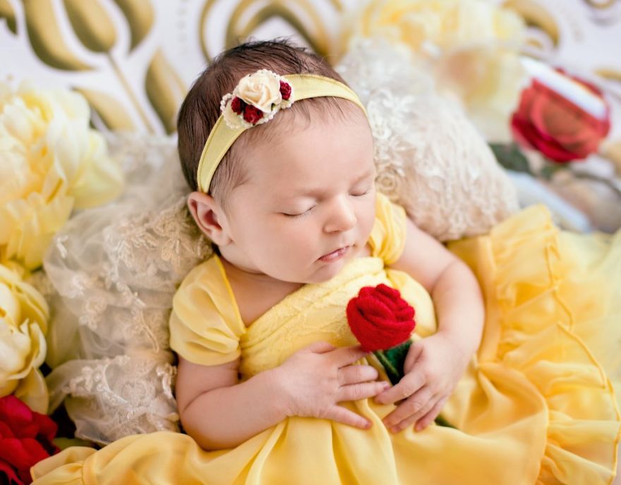 disney-babies-belly-beautiful-portraits-15-5978928065445_880.jpg