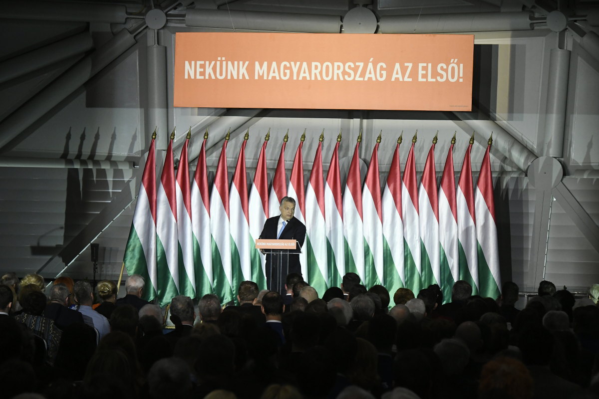 Teljesen értelmetlen Orbán 7 pontja, de legalább igazi neofasiszta