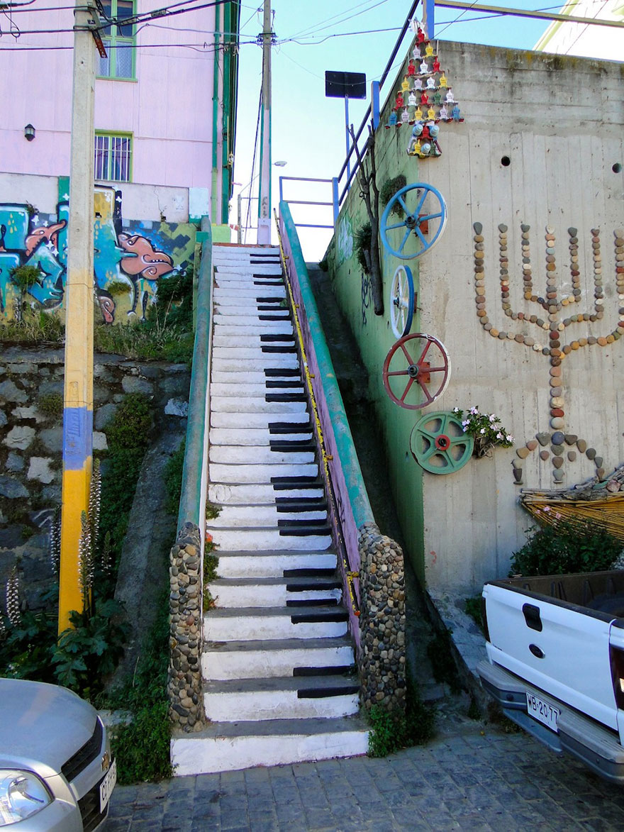 creative-stairs-street-art-3-1.jpg