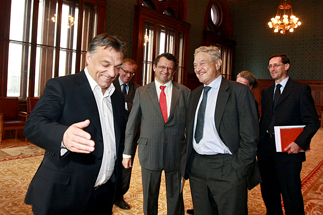 Kiretusálták Orbánt Soros mellől: a Fidesz mostantól soha nem állt Soros oldalán