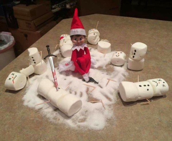 christmas-elf-on-the-shelf-humor-shocking18.jpg