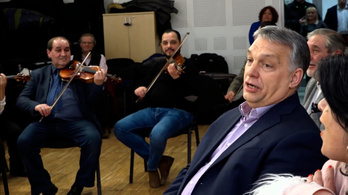 Elfogytak a jelzők a Fidesz pofátlanságára, pedig még egy hét van a kampányból