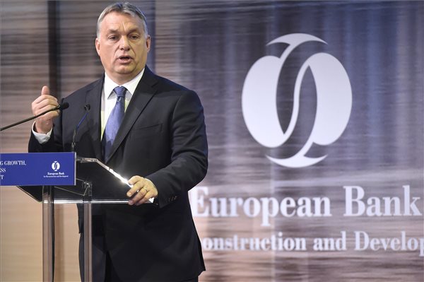 Orbán mindent megígért a piacnak és felolvasta a neolib szabályokat