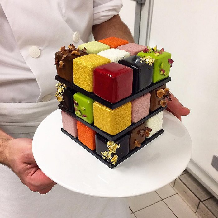 rubiks-cube-cake-pastry-cedric-grolet-28-58dcf73889844_700.jpg