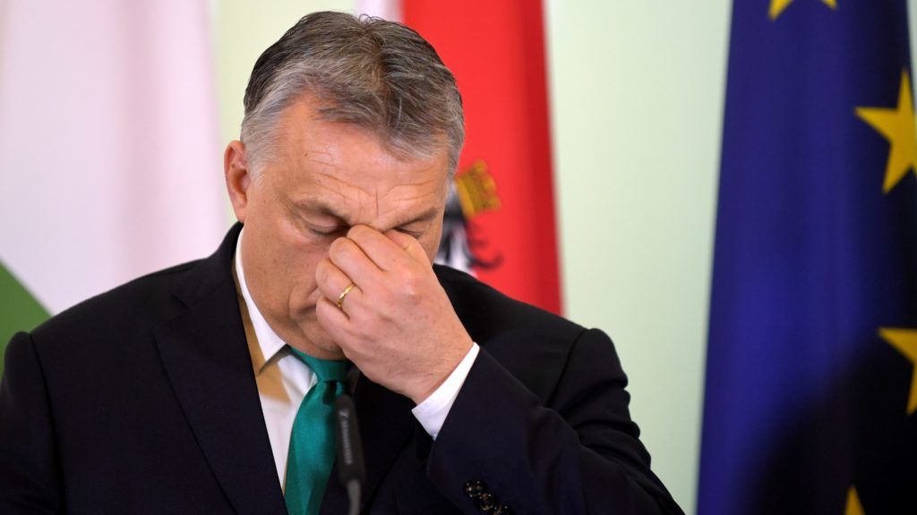 Süddeutche Zeitung: Orbán börtönben végezheti a választások után