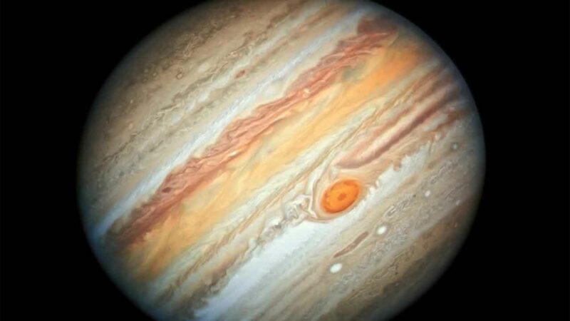A legkönnyebb elem a legnagyobb bolygón – Kémia a Jupiteren