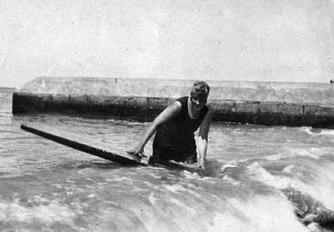 Agatha Christie a szörfdeszka megszállottja volt
