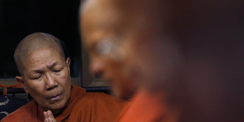 Buddhista nőként büszkén járni: interjú Dhammananda Bhikkhunival, az első thaiföldi szerzetesnővel