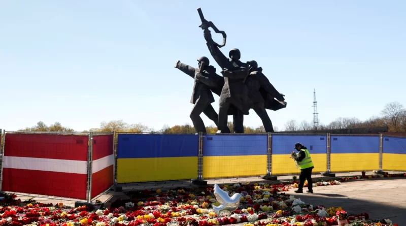 Eltűnik az utolsó rigai szovjet emlékmű is